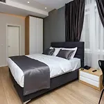 Emerald Boutique Hotel 4*
