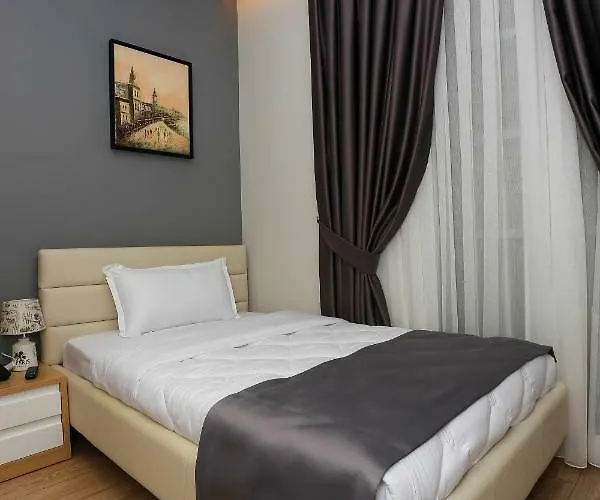 Emerald Boutique Hotel 4*